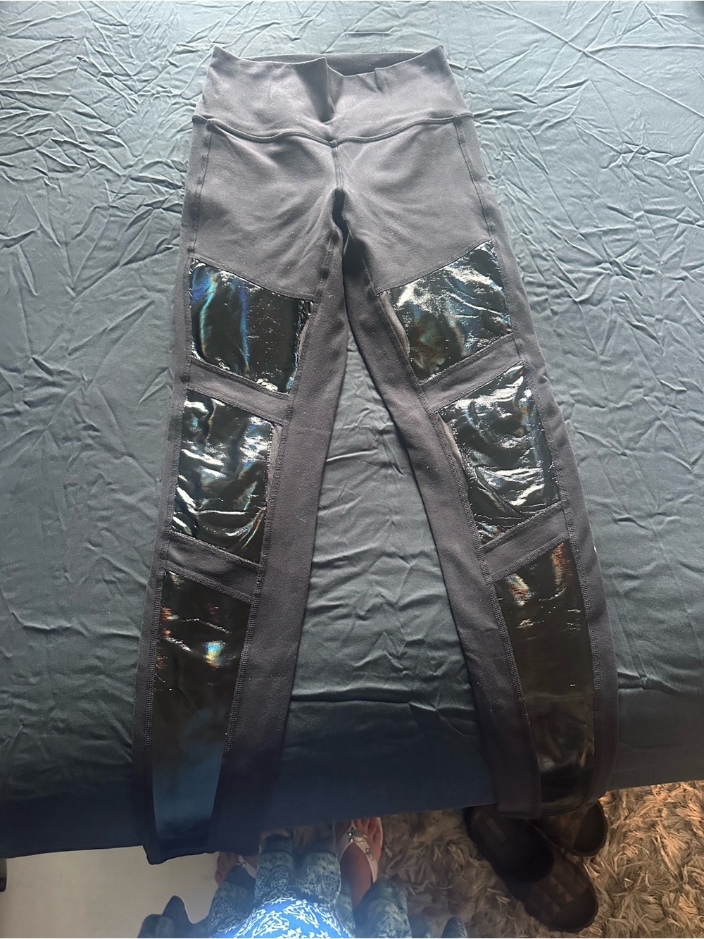 ALO Yoga Black Leggings with Shiny Panel Accents